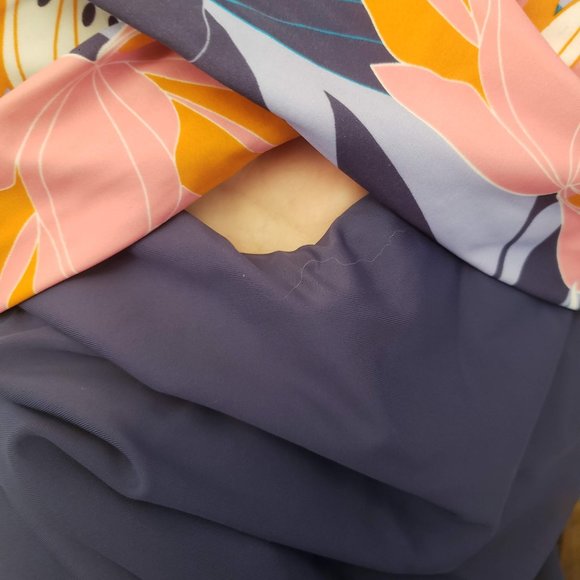 CUPSHE Swimsuit, 2X, Ruched Tummy, Crisscross Tie Back - Picture 4 of 8